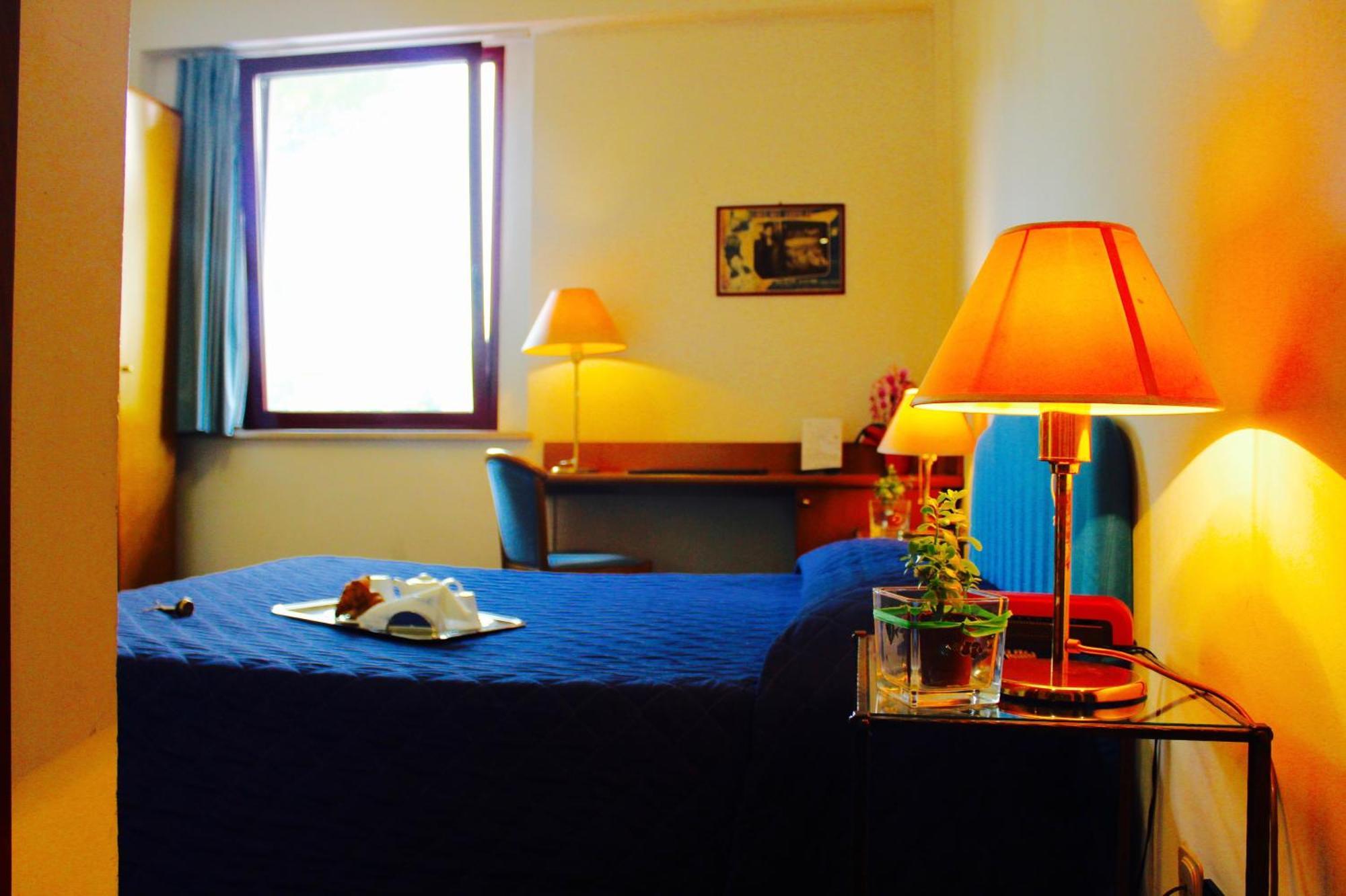 Arcangelo Roof Hotel Римини Екстериор снимка