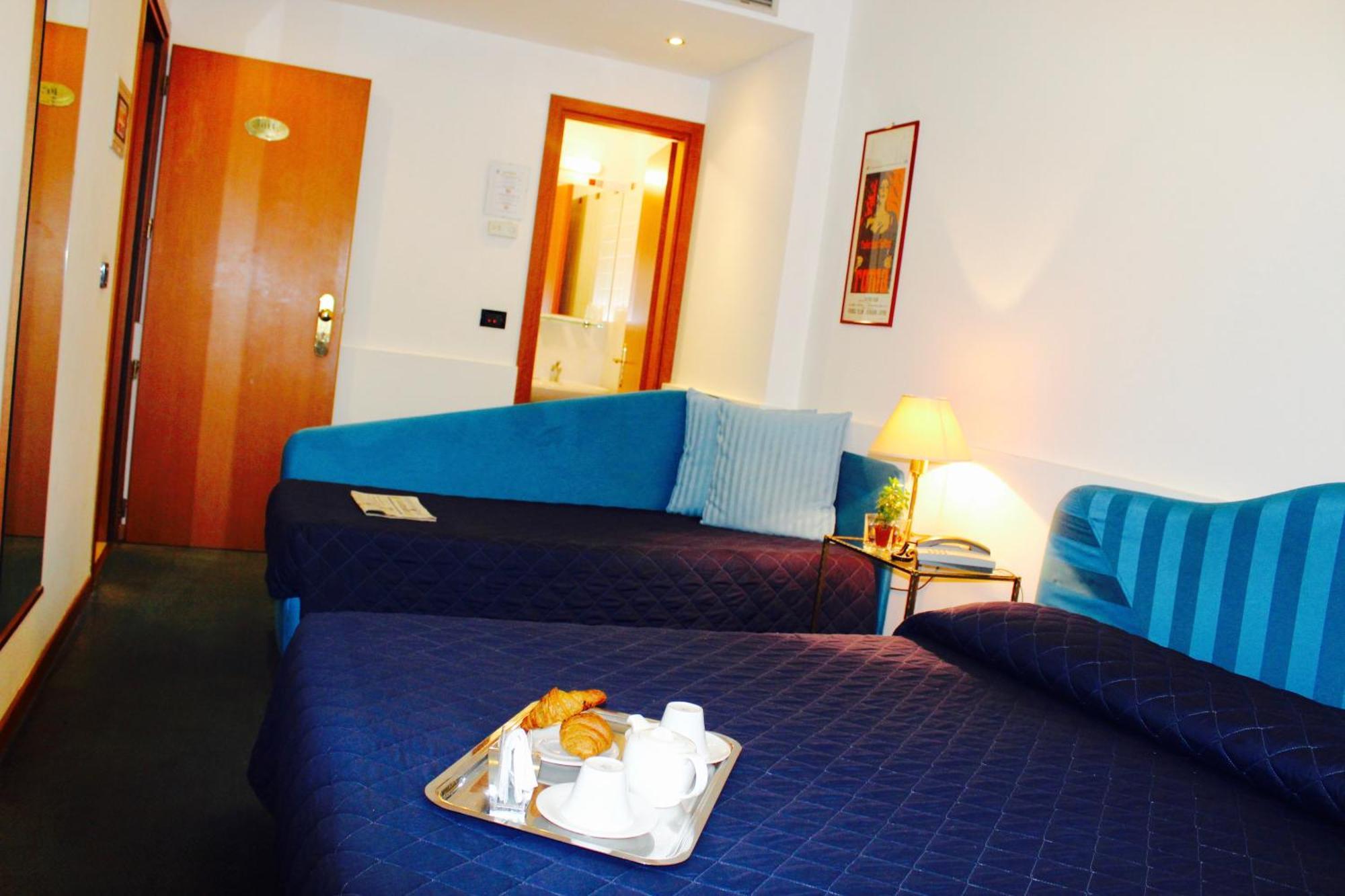 Arcangelo Roof Hotel Римини Екстериор снимка
