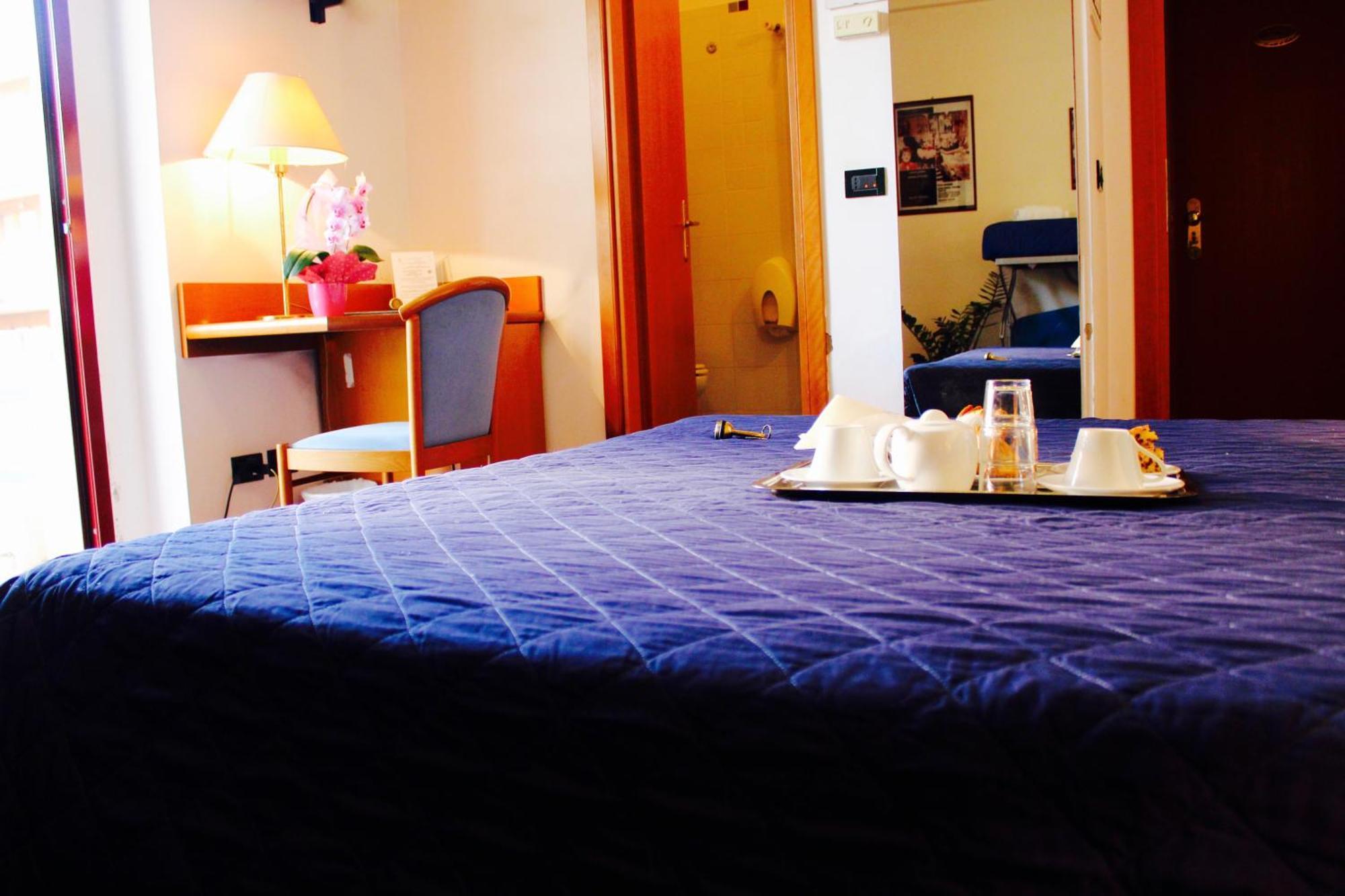 Arcangelo Roof Hotel Римини Екстериор снимка